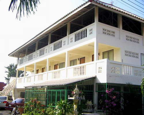 Freehold Apartment Building for Freehold