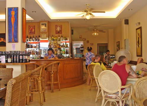 Leasehold Guesthouse with Restaurant and Lounge for Leasehold